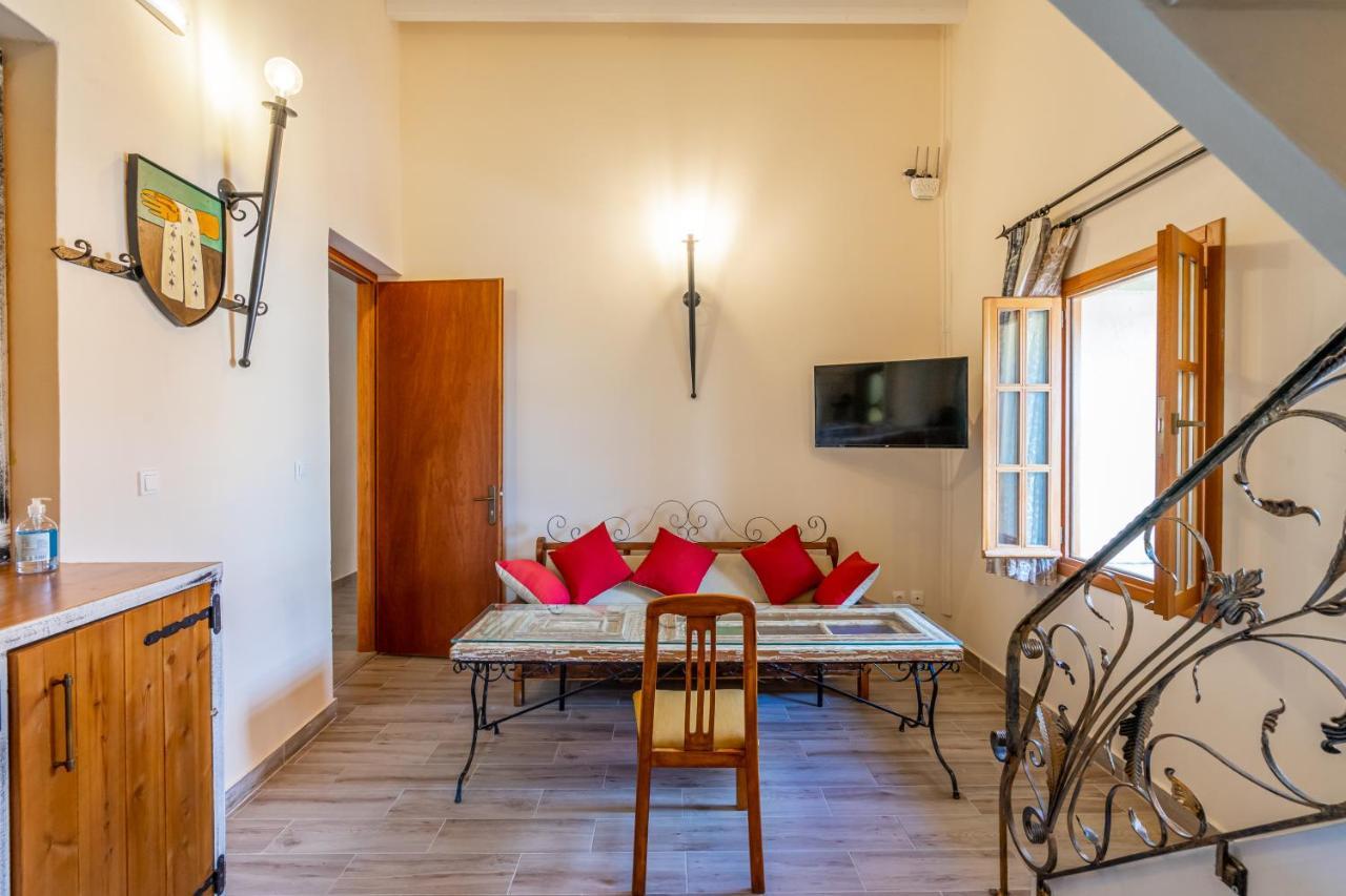 Hotel Cava D